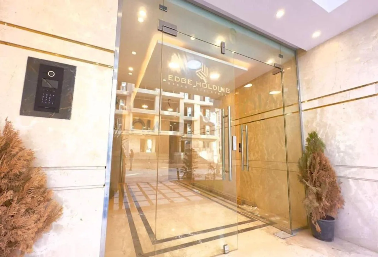 Sale in Oia: apart with garden rtm without downpayment in R7