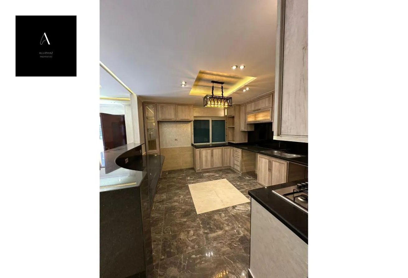 Gallery Image 17