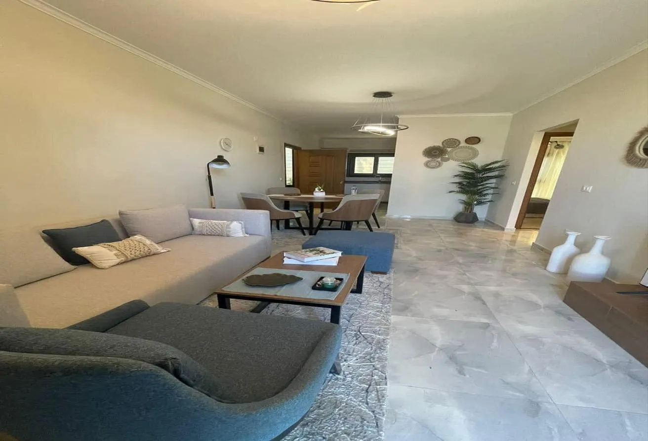 Sale in Q North: fully furnished and finished with installments 8y