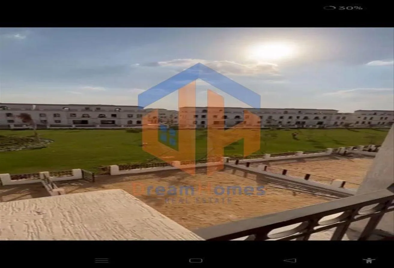 Rent in Celia: For rent in Celia, Twin House Villa Viewwide Garden