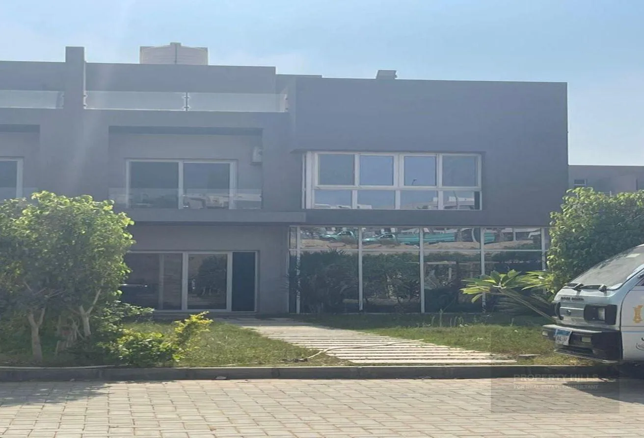 Rent in Al Karma 4: Prime location shop for rent in EL Karma 4- Zayed