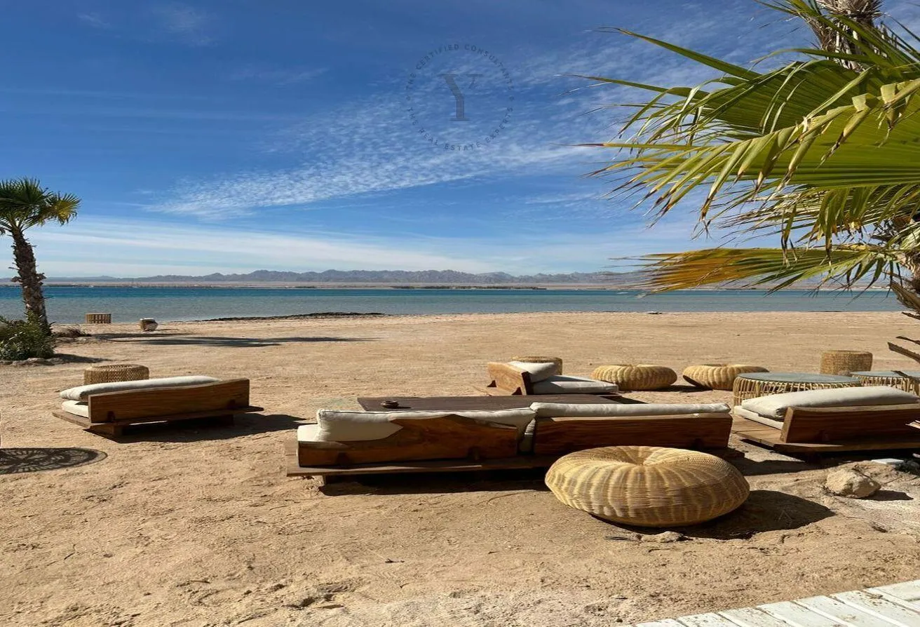 Sale in Abu Soma Resort: Hot Price Chalet 2 Beds Finished in Soma bay
