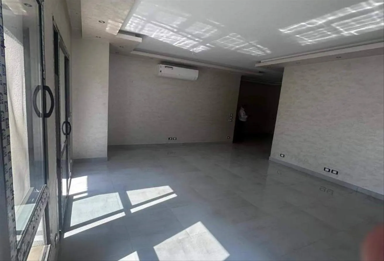 Sale in The Courtyards: 2 توينهاوس للبيع فى كورتيارد سوديك سوبر لوكس
