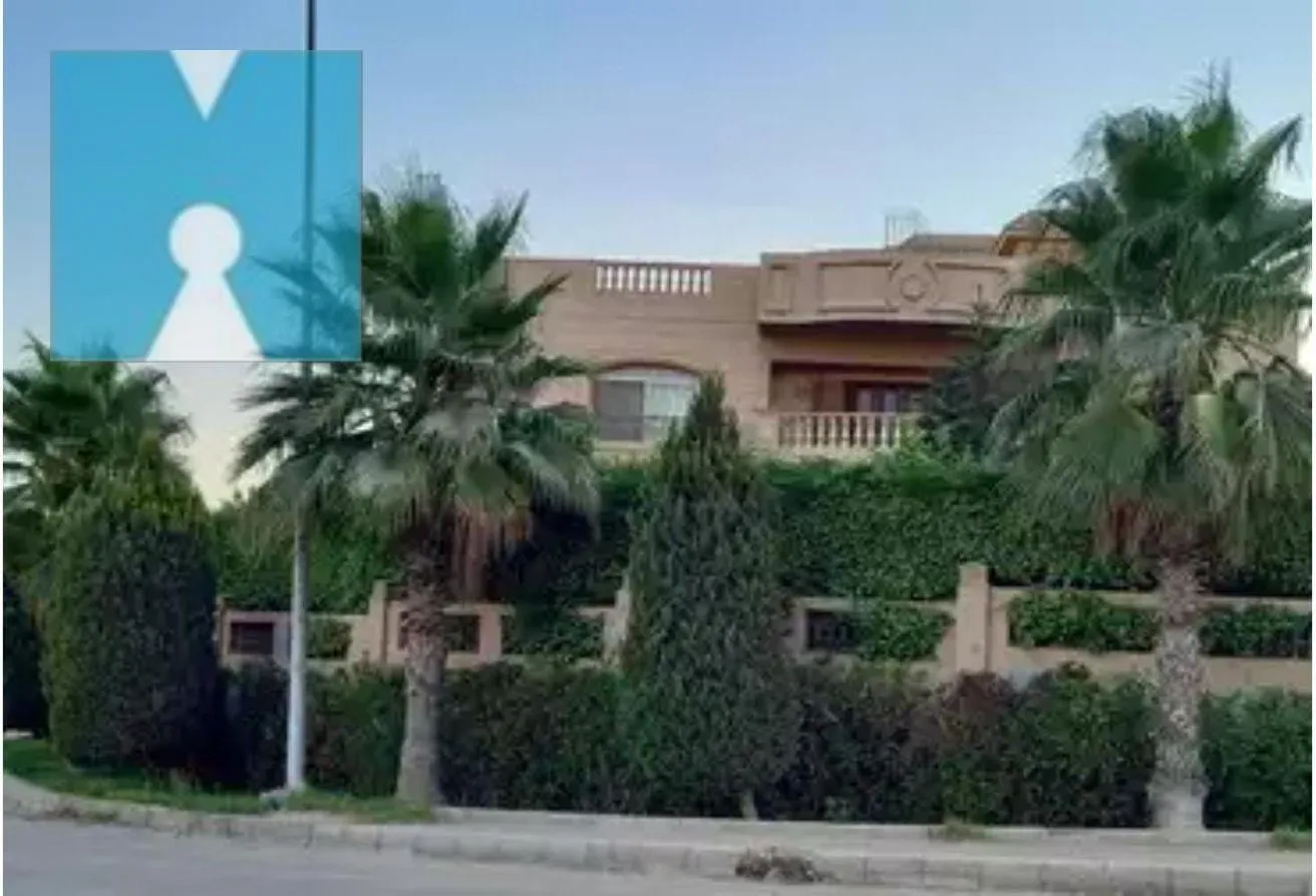 Sale in 13th District: Villa for sale in the Sheikh 13th district,