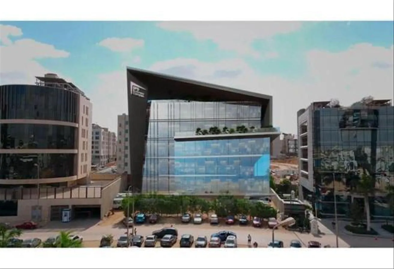 Sale in SPD Business Complex: Pay 525000 &amp; own office 1 minute to northern 90