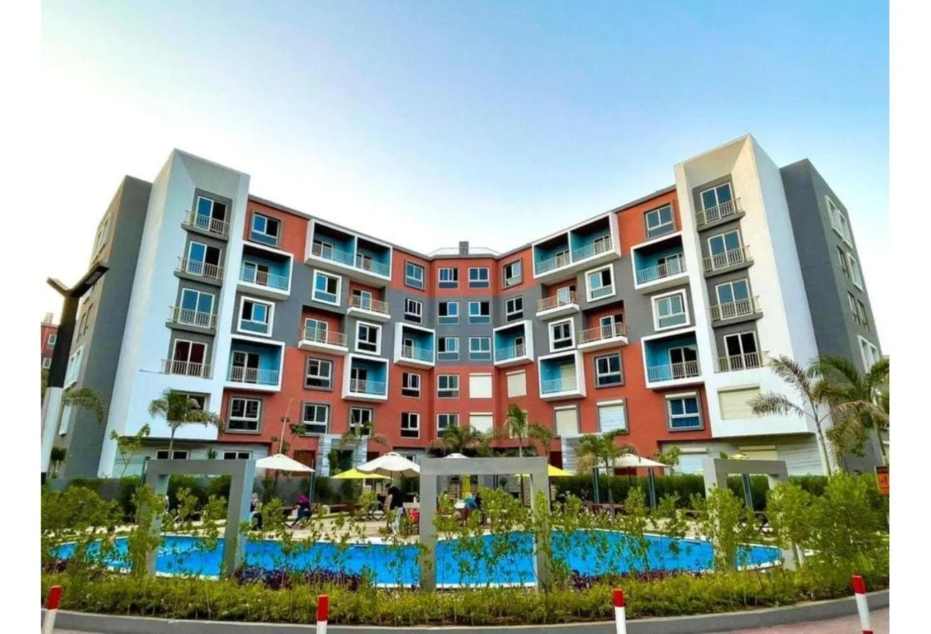 Sale in Amorada: Ready to move, Apartment in Fifth Settlement.