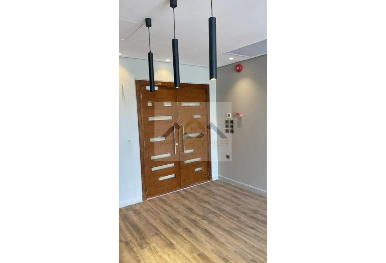 Gallery Image 10