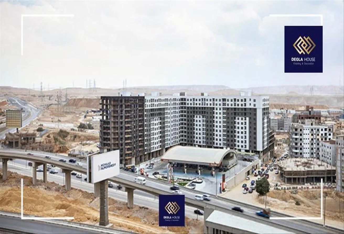 Sale in Katameya Gate: Administrative office facing Sokhna Road in Katame