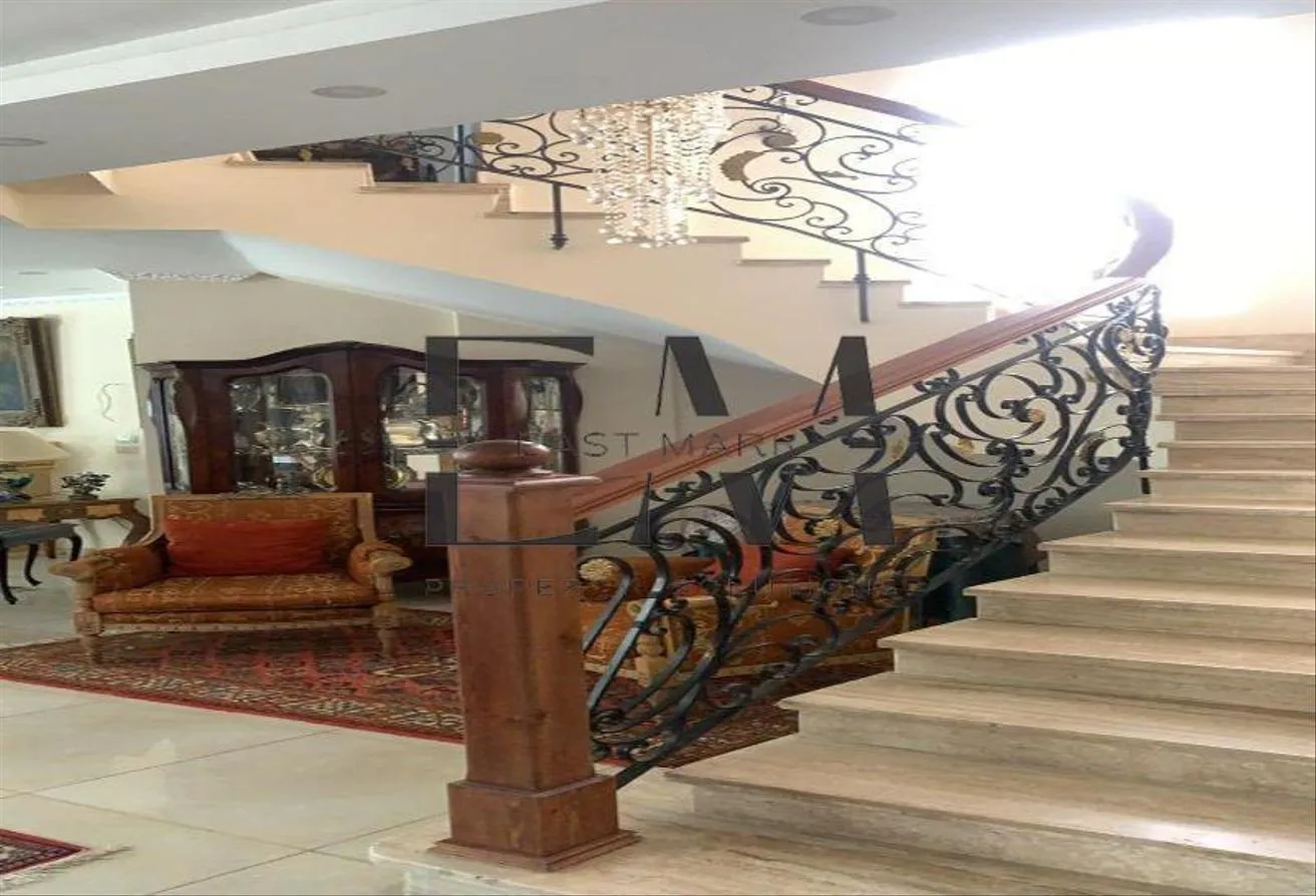 Sale in Teba: Villa for Sale in Tiba Compound - Private pool