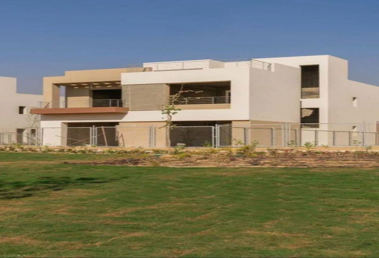 Sale in The Crown: Last villa with a best view for sale in The Crown
