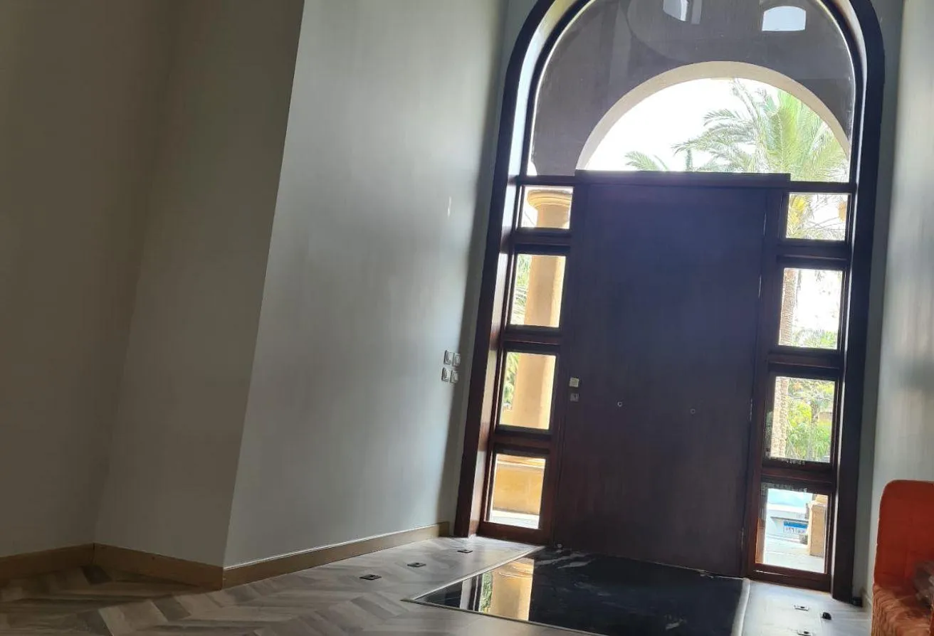 Gallery Image 14