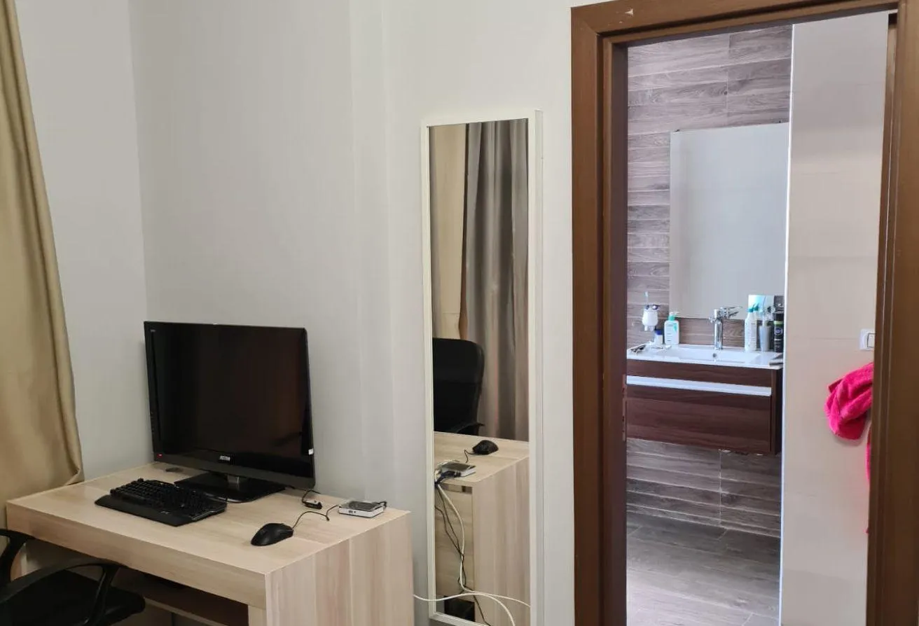 Gallery Image 5