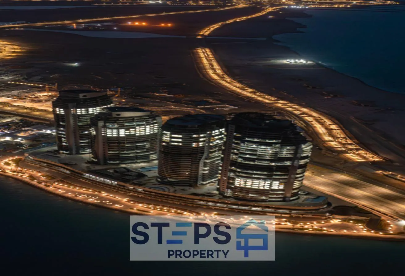 Sale in North Edge Towers: A unit in new alamein towers with 5% DP 304 SQM
