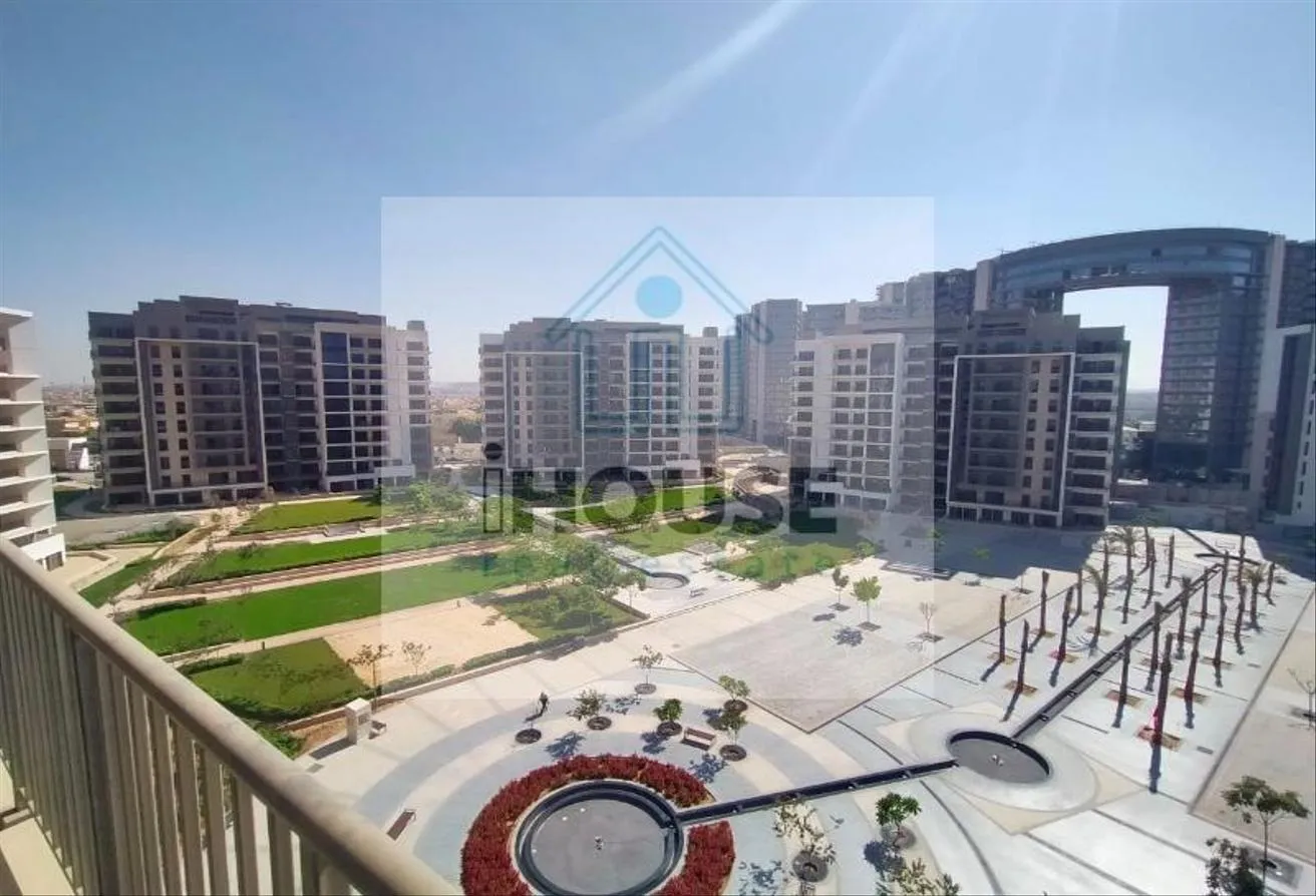 Rent in Village Views: شقة للايجار في ابراج زد الشيخ زايد مساحة 224م