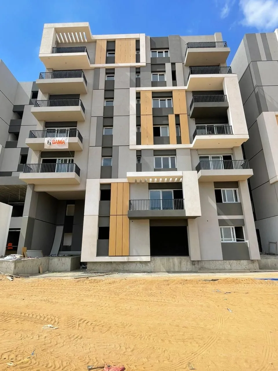 Apartment for Resale in Mostakbal City, Haptown in installment