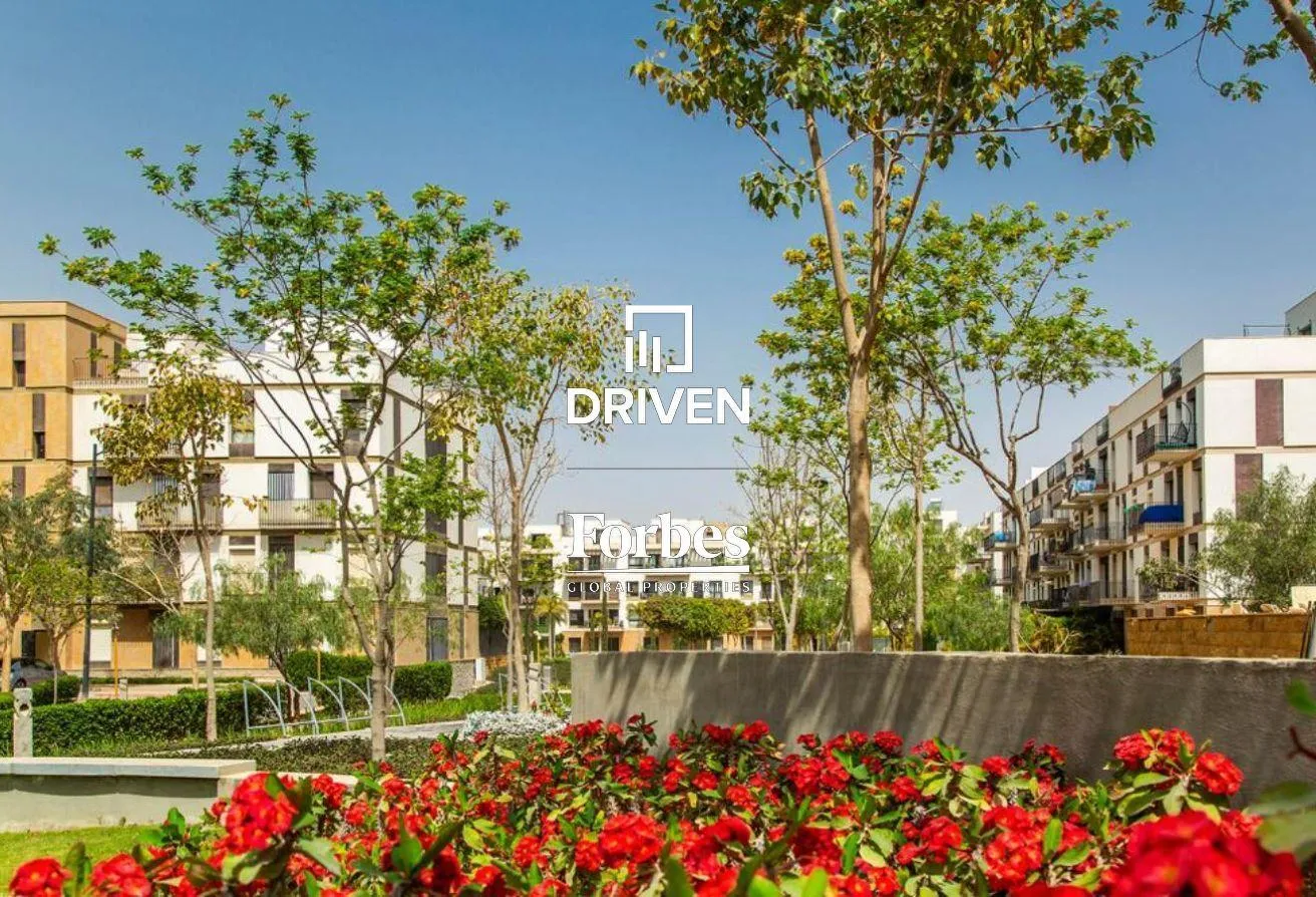 Sale in The Courtyard: Apartment for sale at a special price in Courtyard