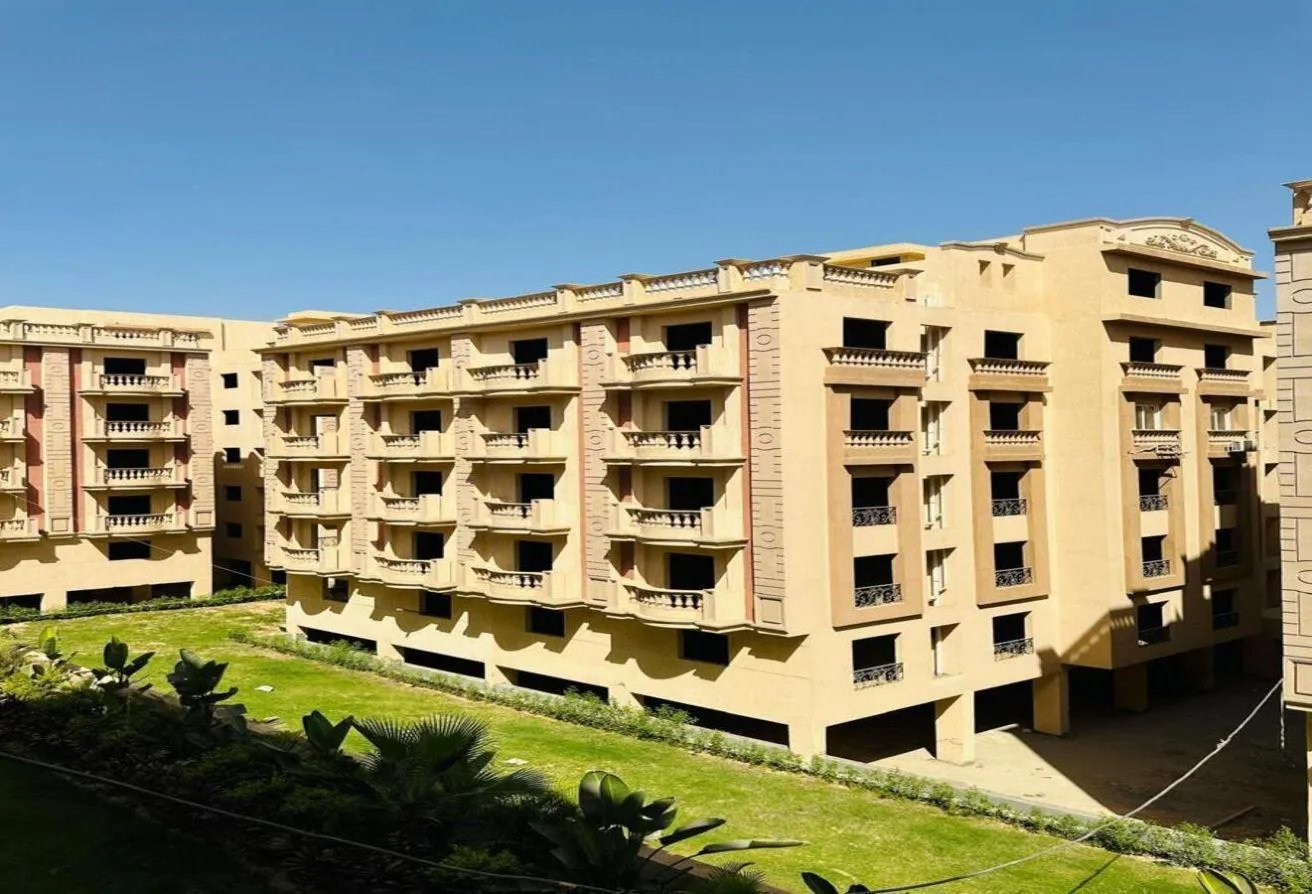 Sale in Al Ashrafiya: Ready to move penthouse n prime location , Inst/