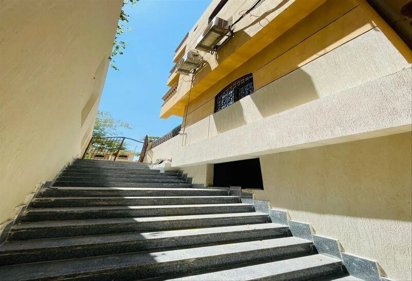 Gallery Image 9