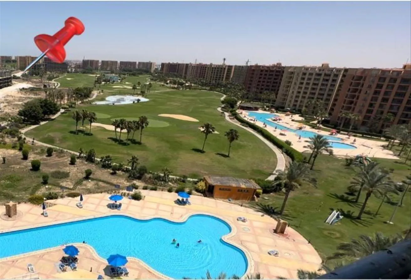 البيع في جولف بورتو مارينا: شاليه 90متر تقسيط بدون مقدم في جولف مارينا تـقـسيط 