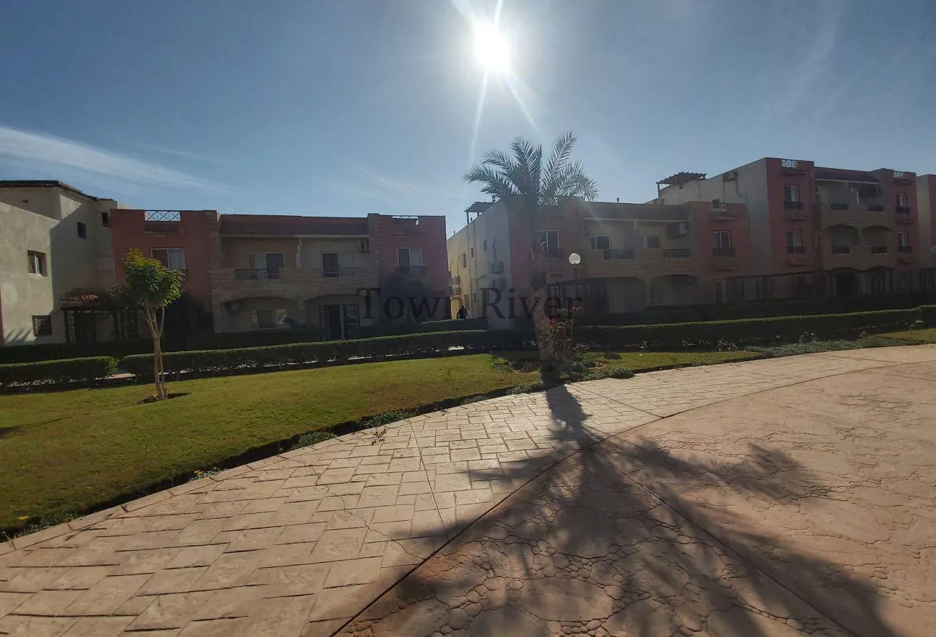 Sale in Coronado Beach: للبيع شاليه موقع مميز بقرية كورونادو العين السخنة
