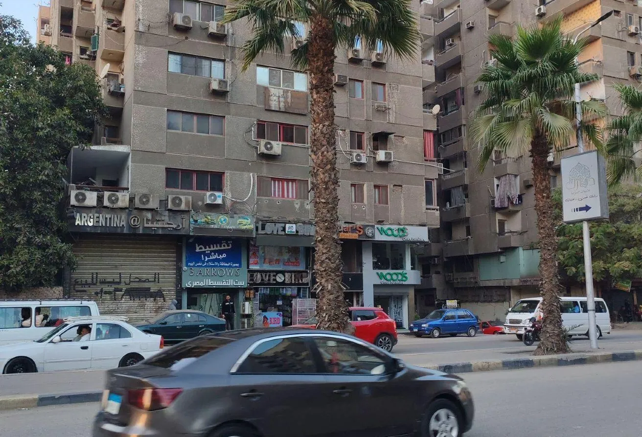 Sale in Faisal: شقة بأبراج الشروق على شارع الملك فيصل للبيع