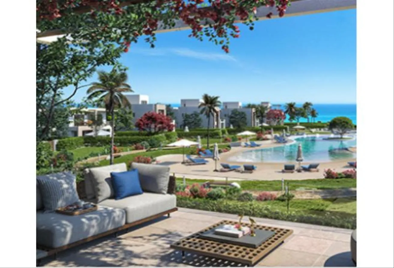 Sale in Seashore: Chalet for sale at Seashore |Hyde park North coast