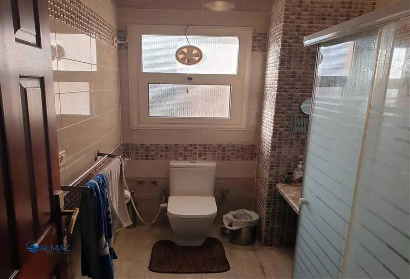 Gallery Image 14