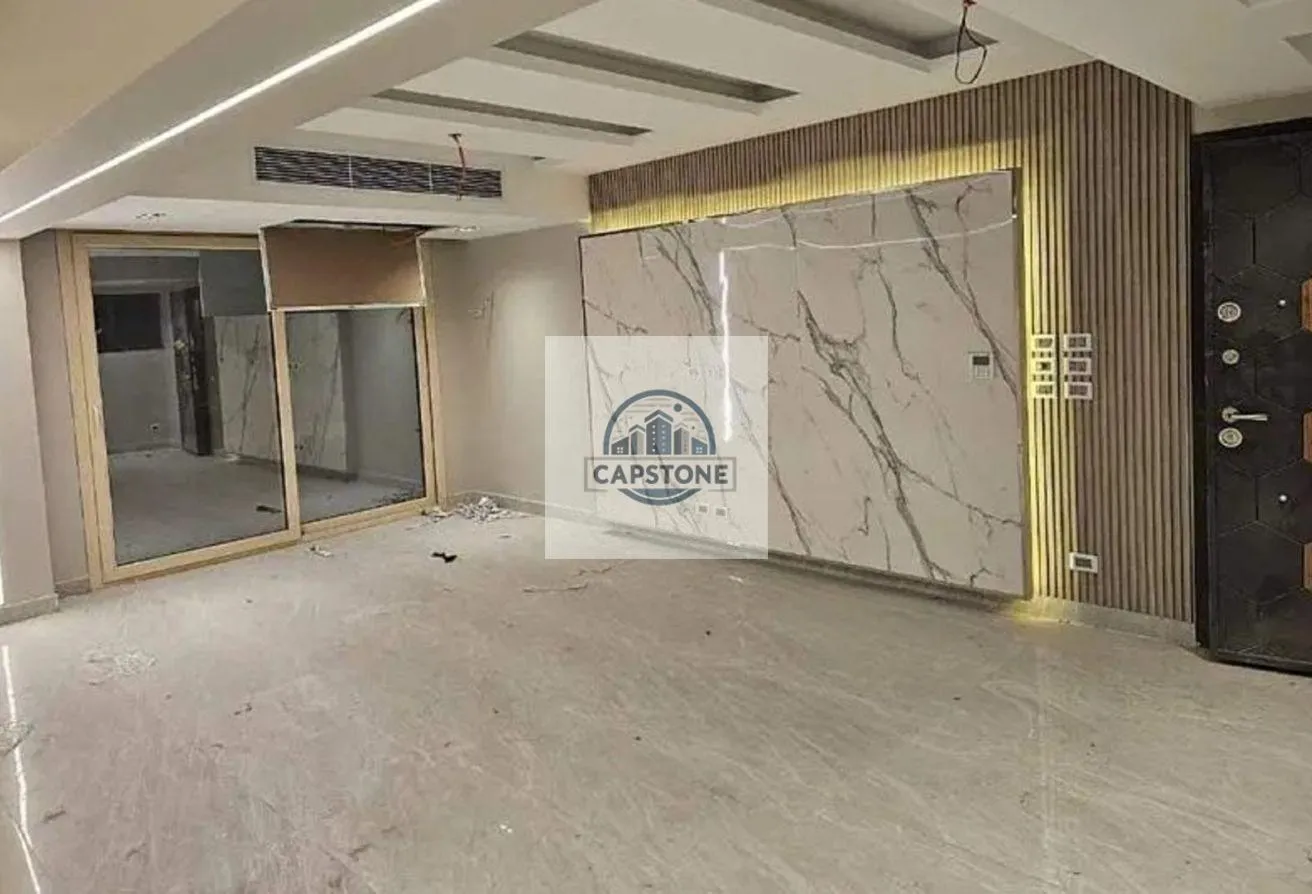 Sale in El Yasmeen 6: دوبلكس للبيع في الياسمين 6 تشطيب فاخر