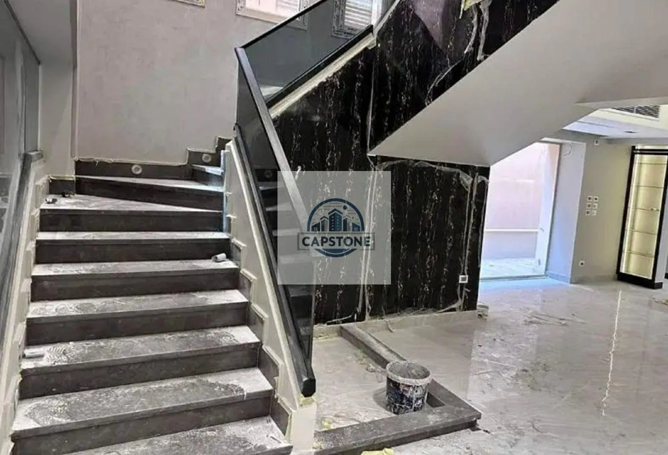 Sale in El Yasmeen 6: Modern Penthouse Finishing For Sale In -Yasmeen 6