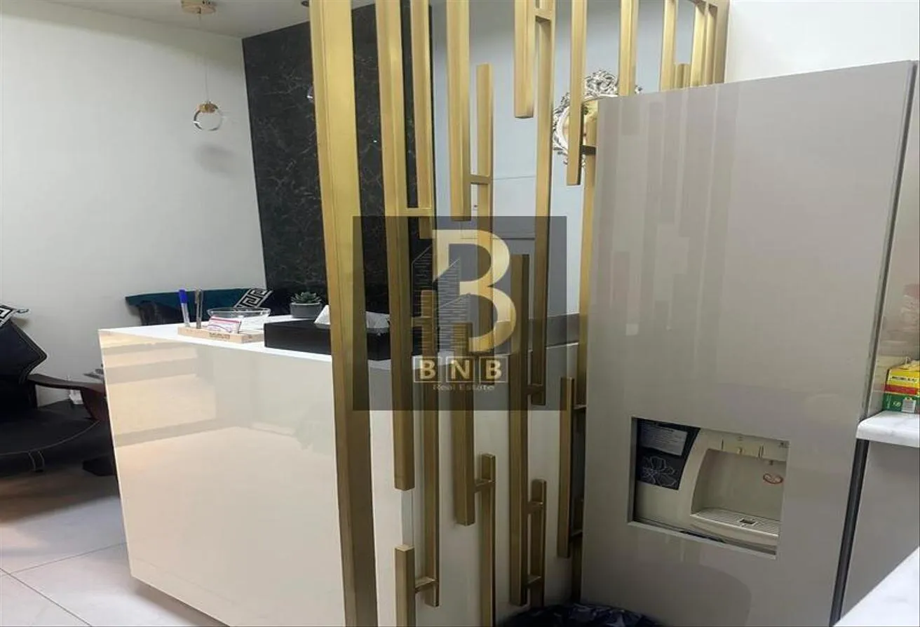 Rent in ELEGANTRY: Office for rent in a mall in the Fifth Settlement