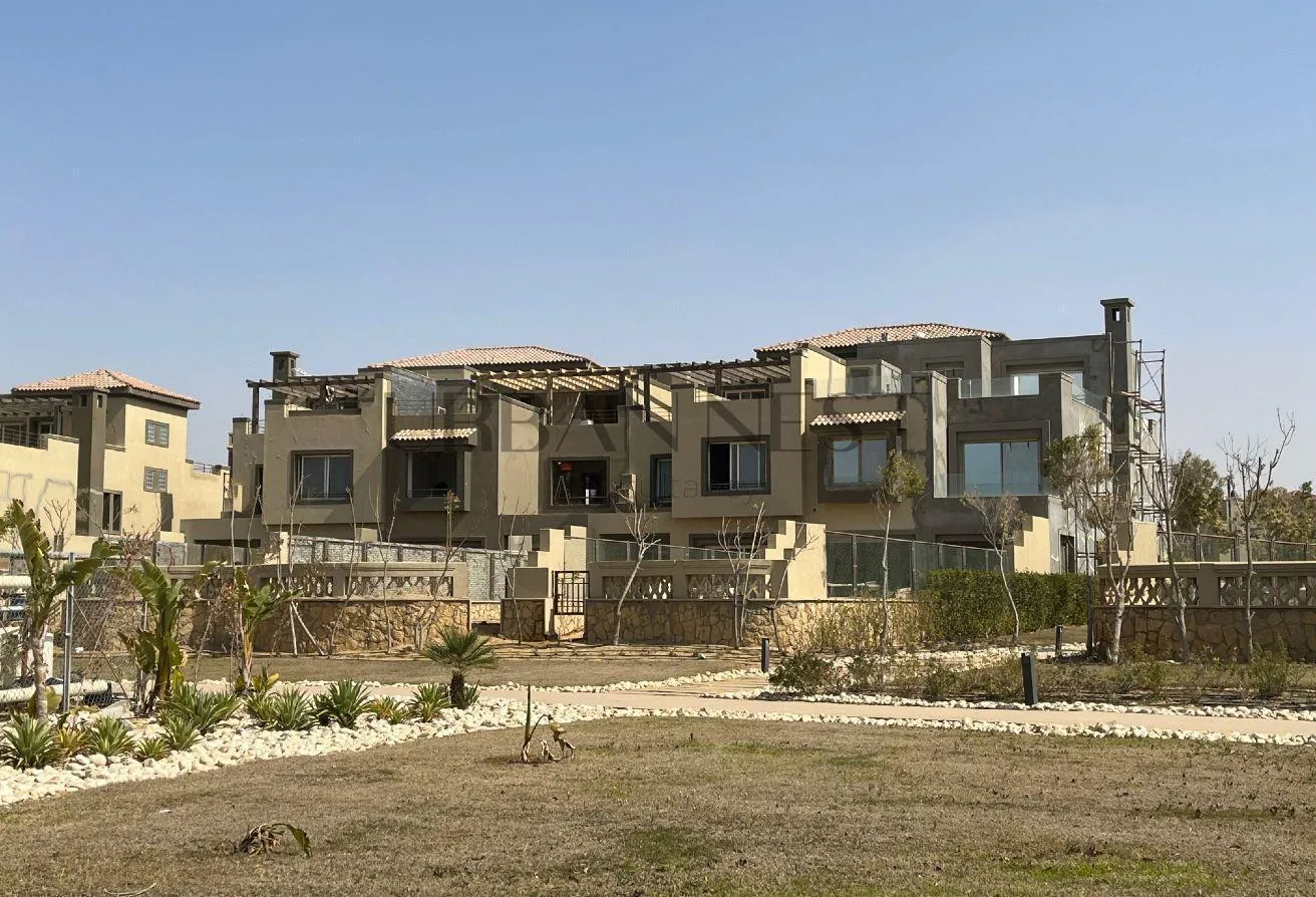 Sale in Palm City: Townhouse for sale in PK1