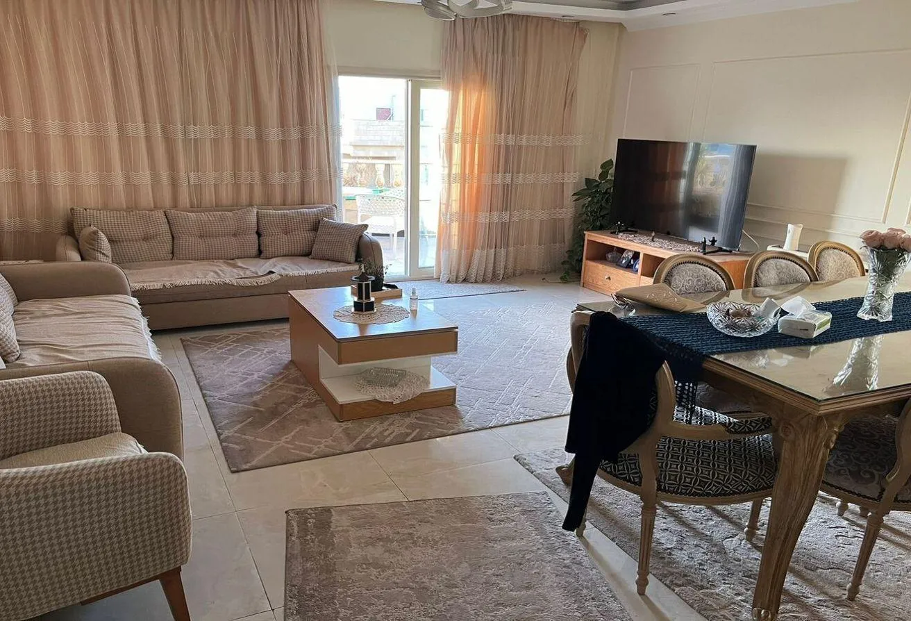 Sale in Al Narges: Full roof for sale in Narges Villas 5th Settlement