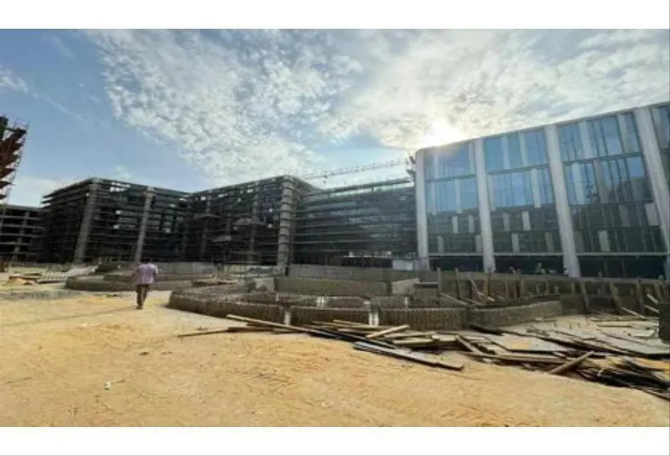 Sale in One Ninety: Administrative unit for sale in one ninety mall