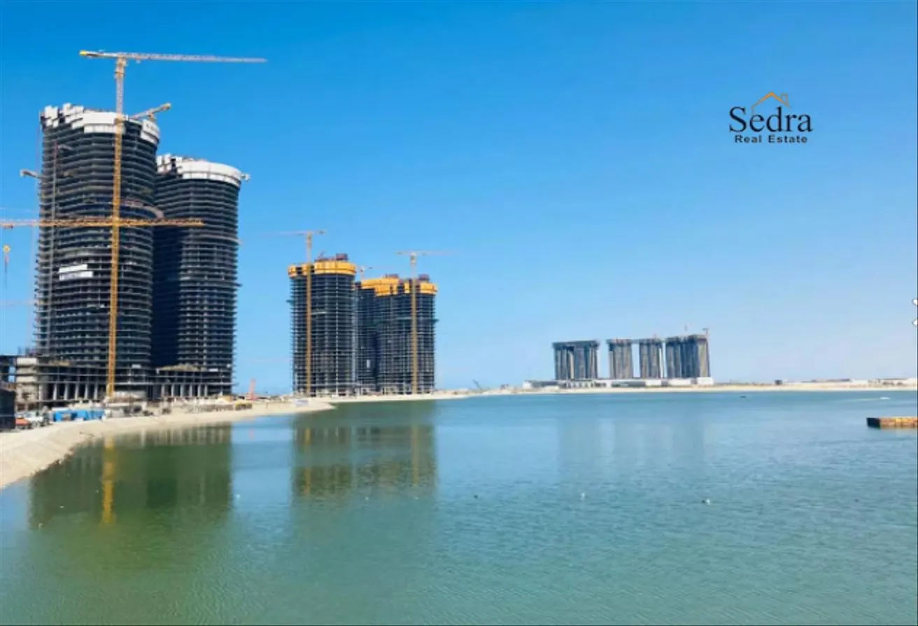 Sale in North Edge Towers: Resale 90 sq.m Sea / Lagoon View North Edge Towers
