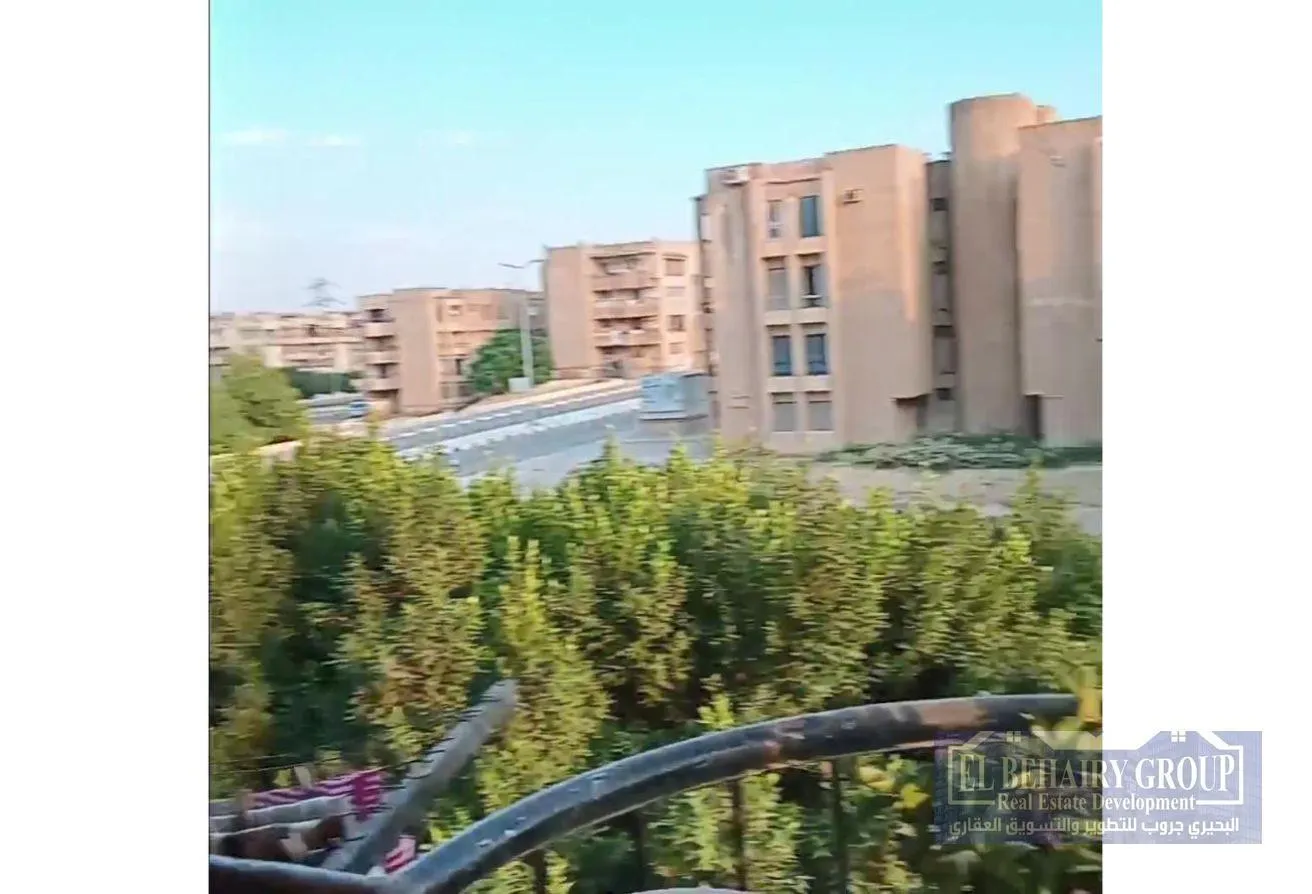 Sale in Loaloat Al Shorouk: شقه للبيع في الشروق 2