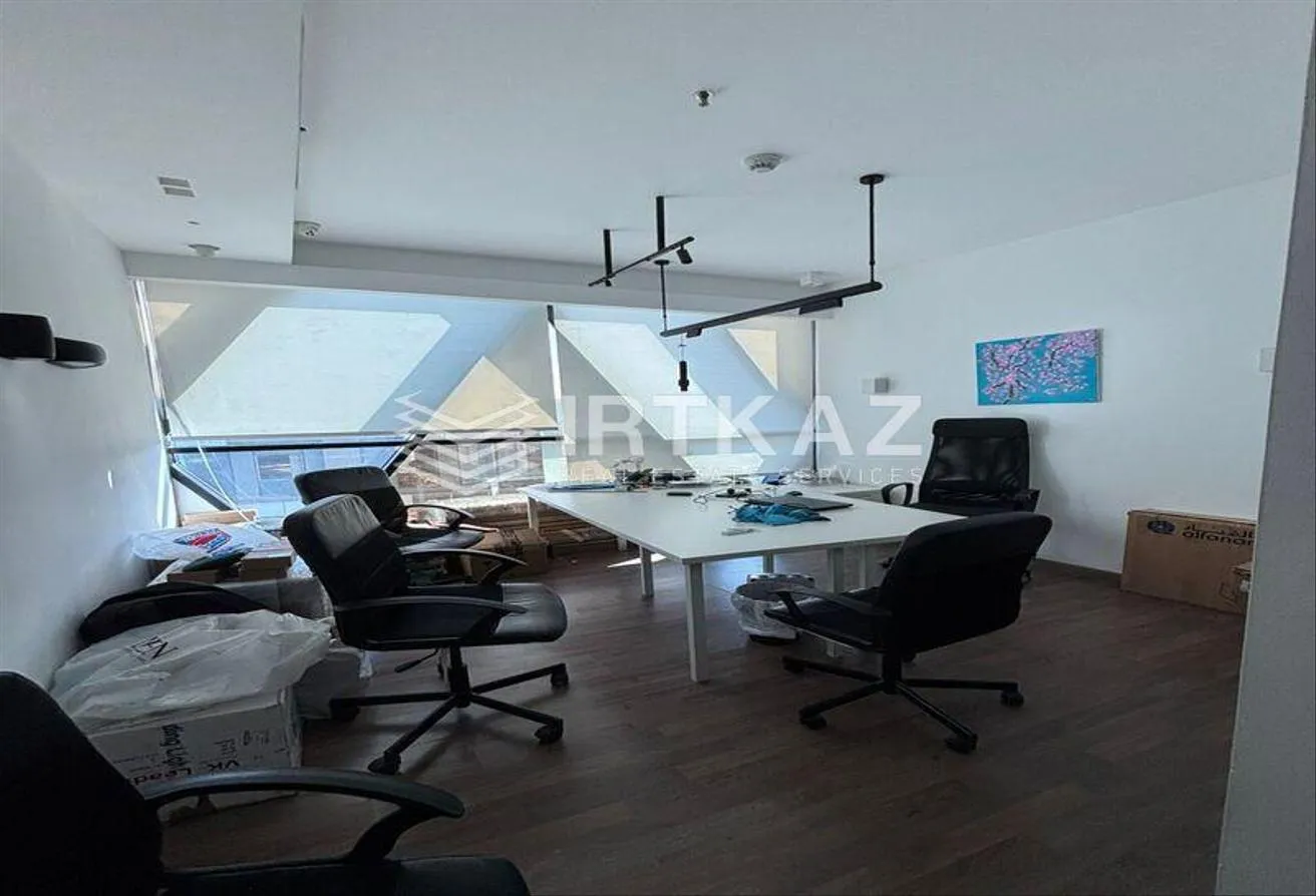 Rent in Cairo Business Plaza: Office Fully Finished With Lowest Price in C.B.P