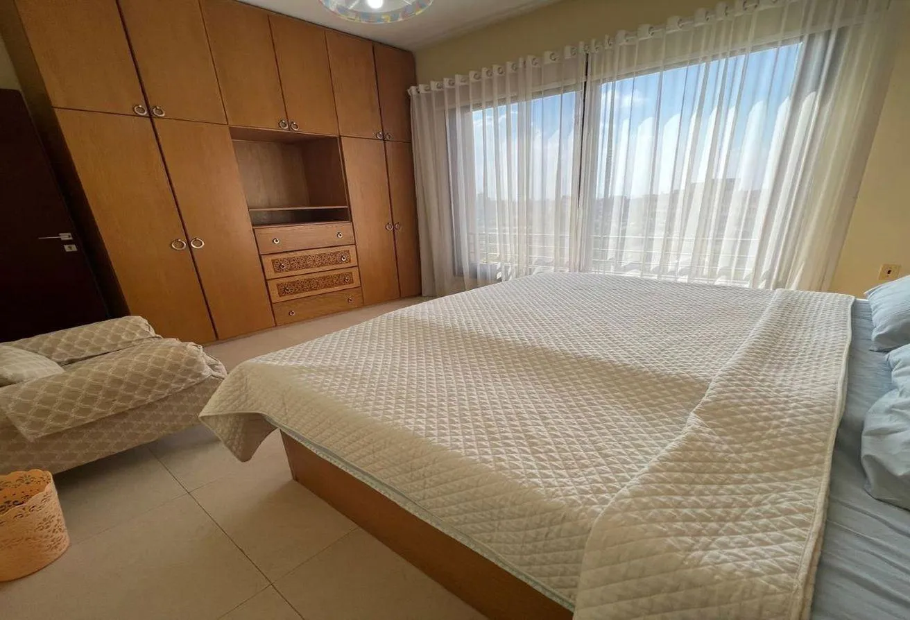 Rent in Casa: Furnished studio with a separate bedroom in Casa