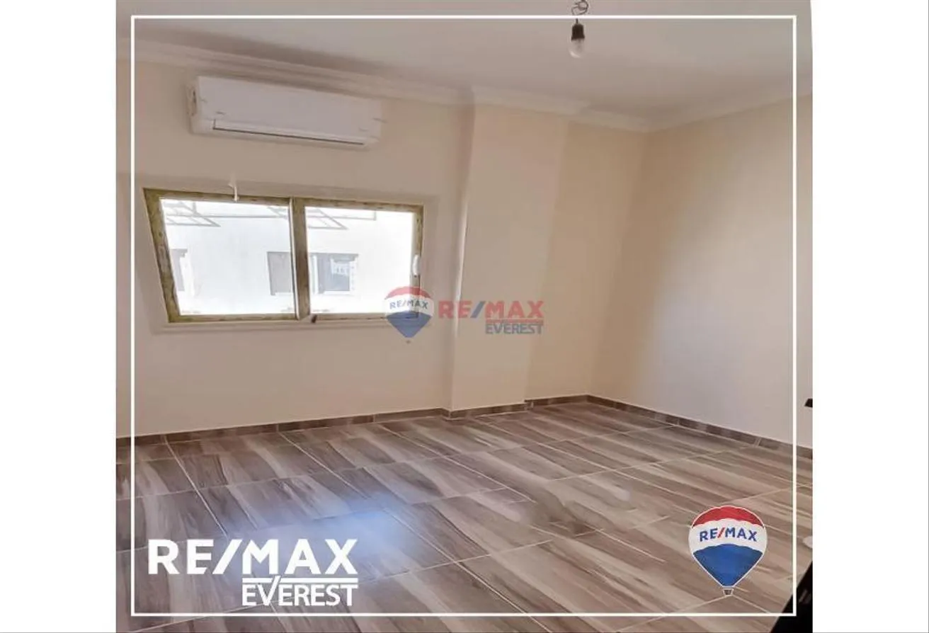 Rent in 8th District: Duplex for rent, ultra super deluxe finishing