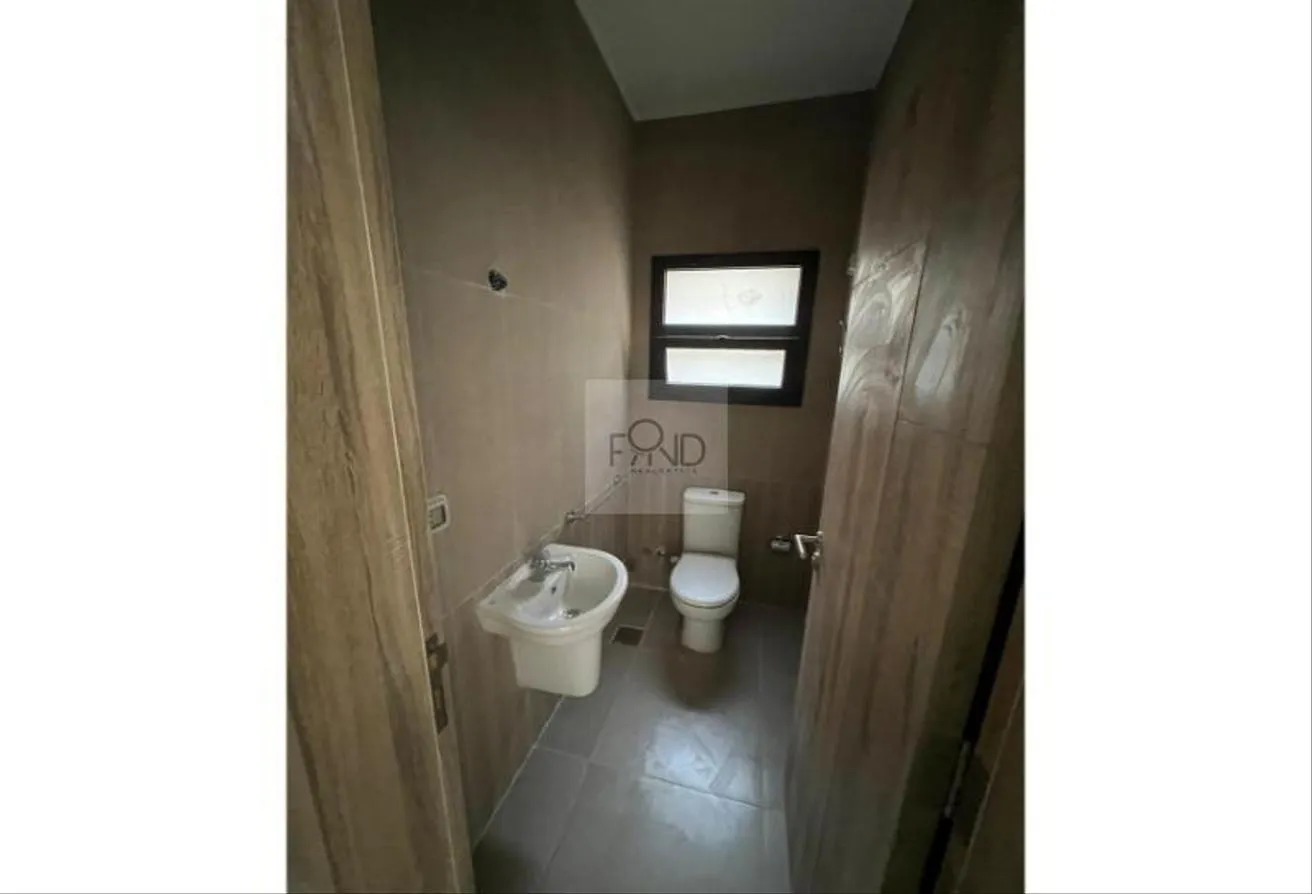 Gallery Image 24