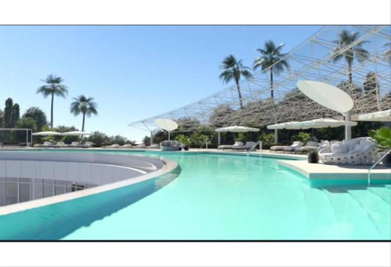 Sale in Skyline Katameya: Apartment for Sale in Sky Line, New Cairo Area: --