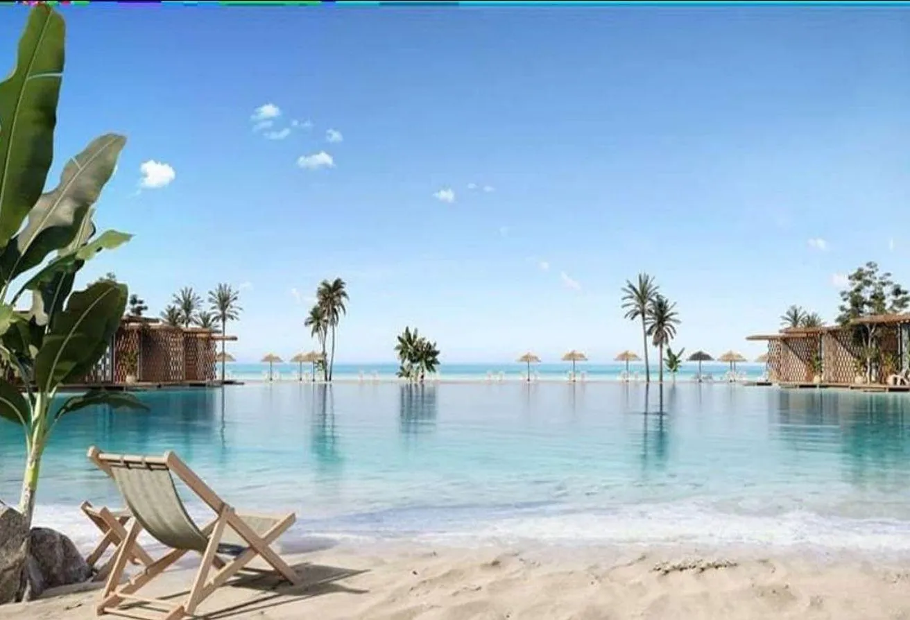 Sale in Azzar Islands: تاون هاوس بسعر شاليه في راس الحكمة