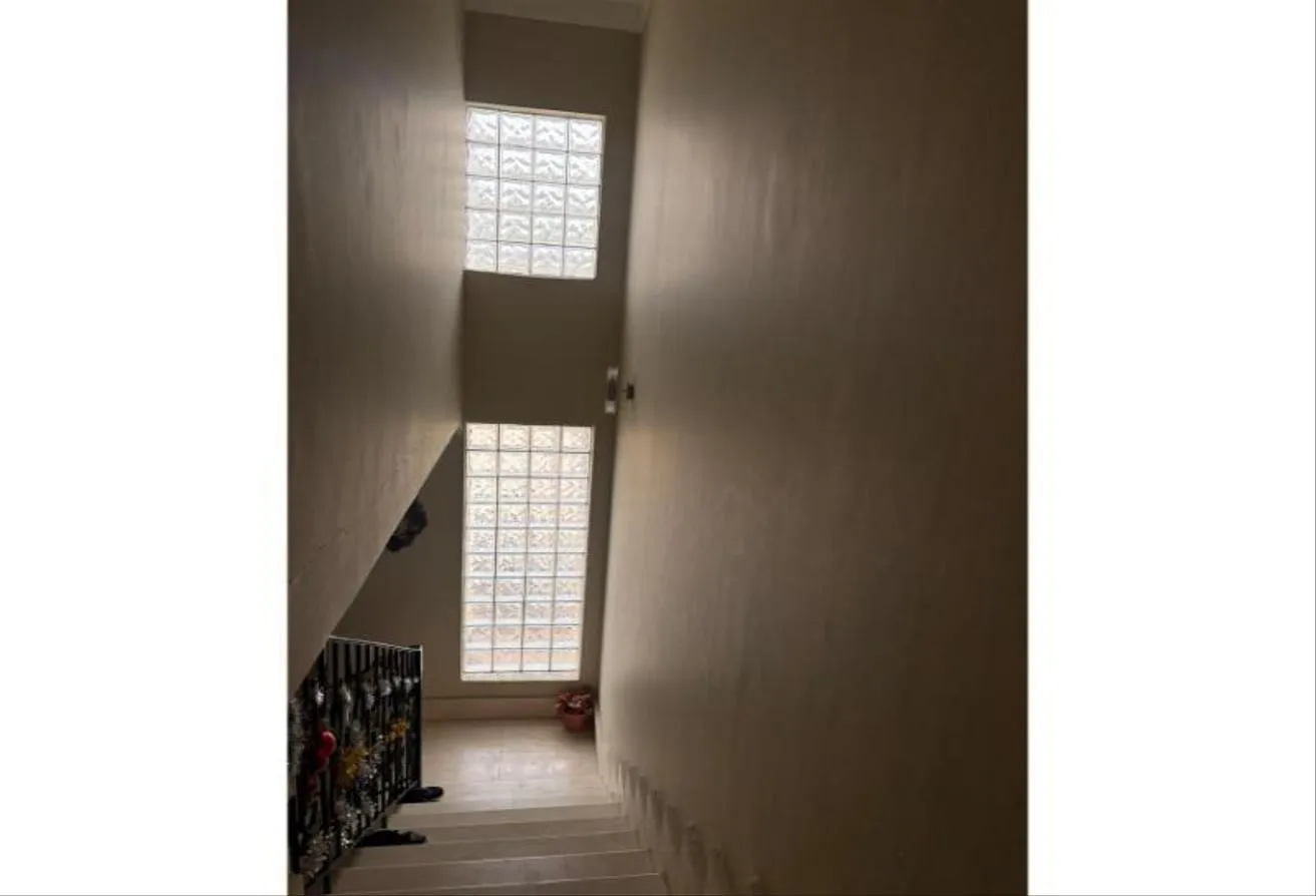 Gallery Image 17
