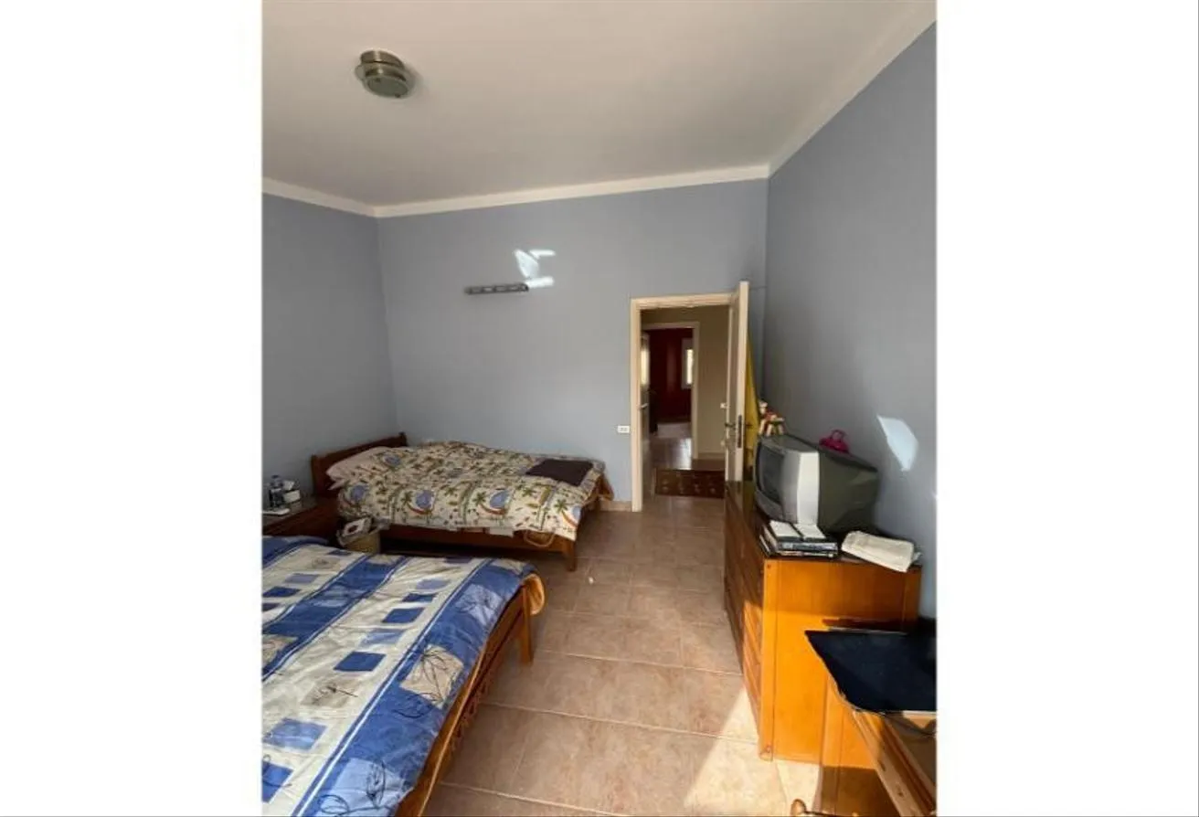 Gallery Image 28