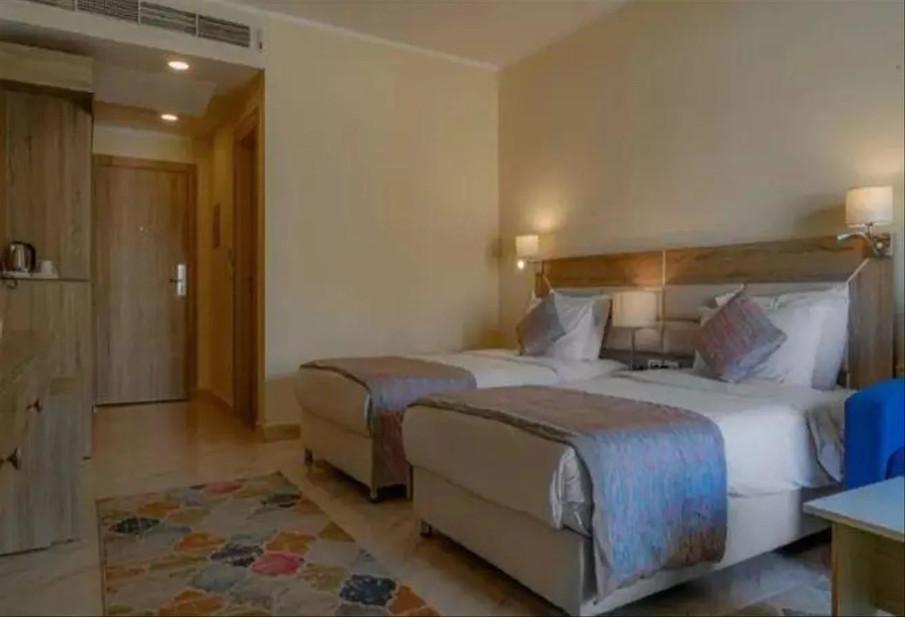 Sale in Aroma Beach: Finished chalet for sale in Aroma Sokhna Garden Vi