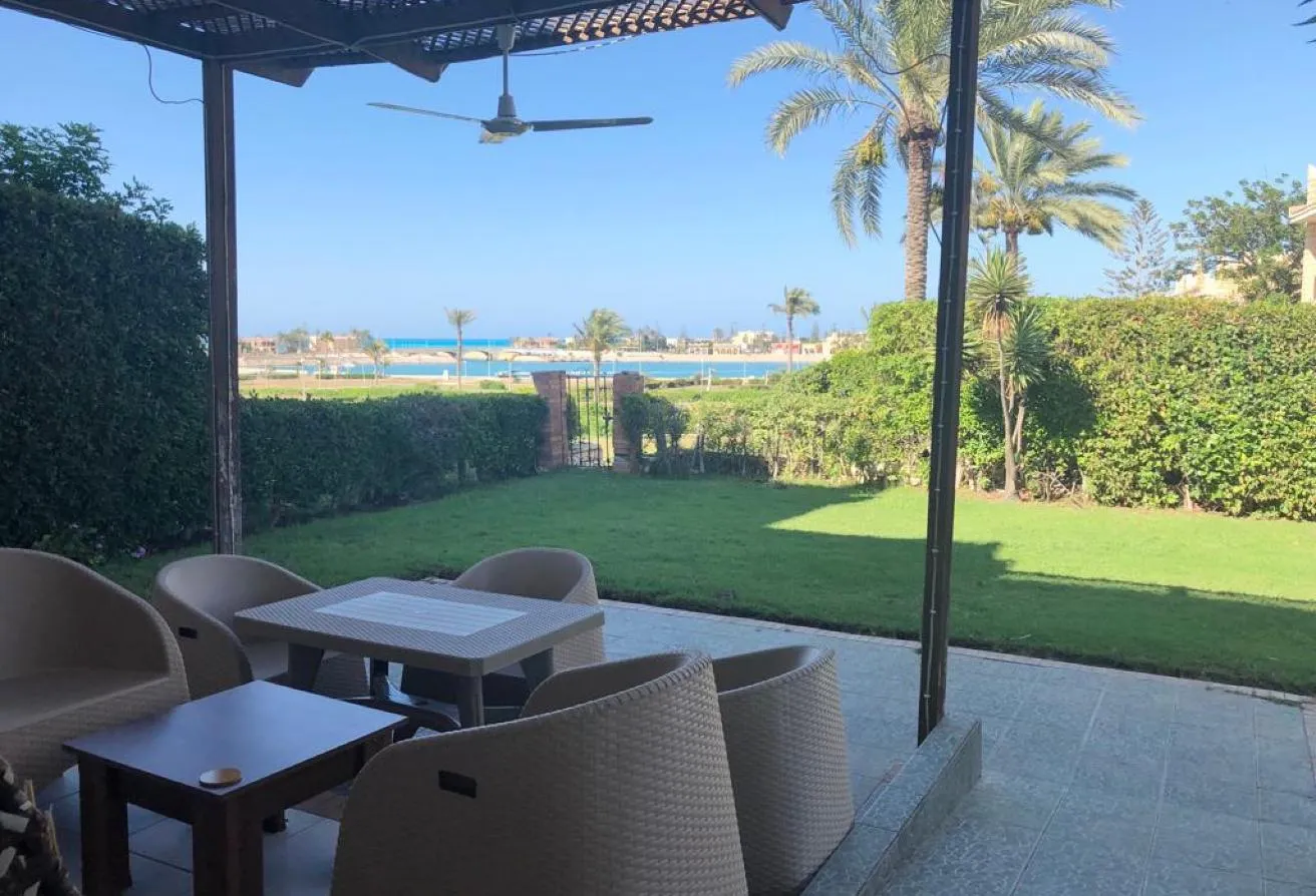 Sale in Marina 2: دوبلكس بمارينا ٢ اول صف بحيرة رملية ٥ غرف بجاردن