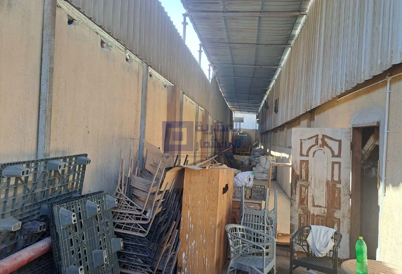 Sale in Industrial Area: للبيع في أكتوبر – مصنع نشاط بلاستيك