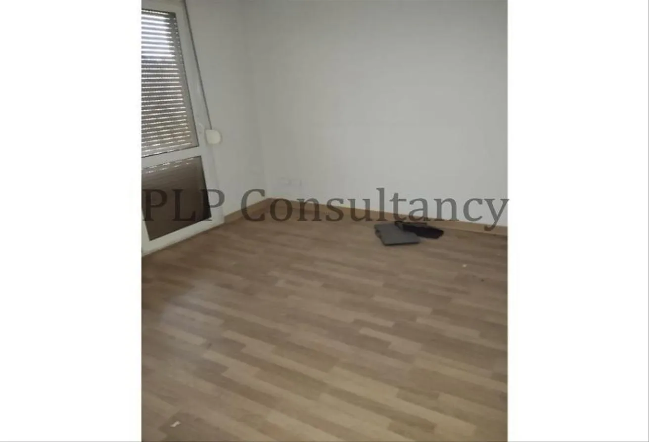 Gallery Image 19