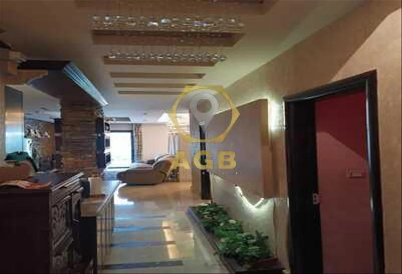 Gallery Image 13