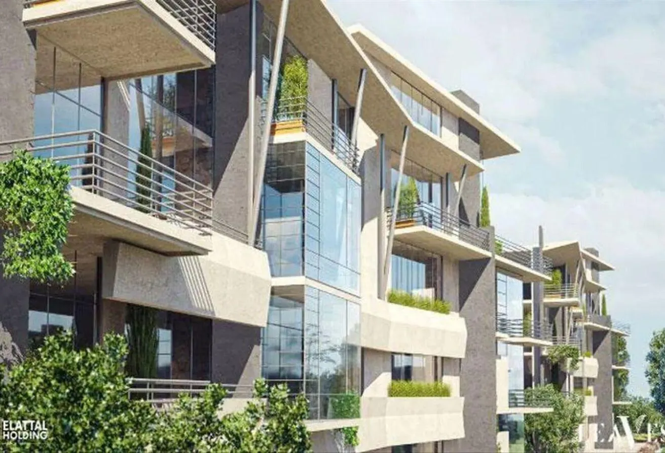 Sale in Tawny Hyde Park: Duplex in Leaves Compound on Axis, 9-years install