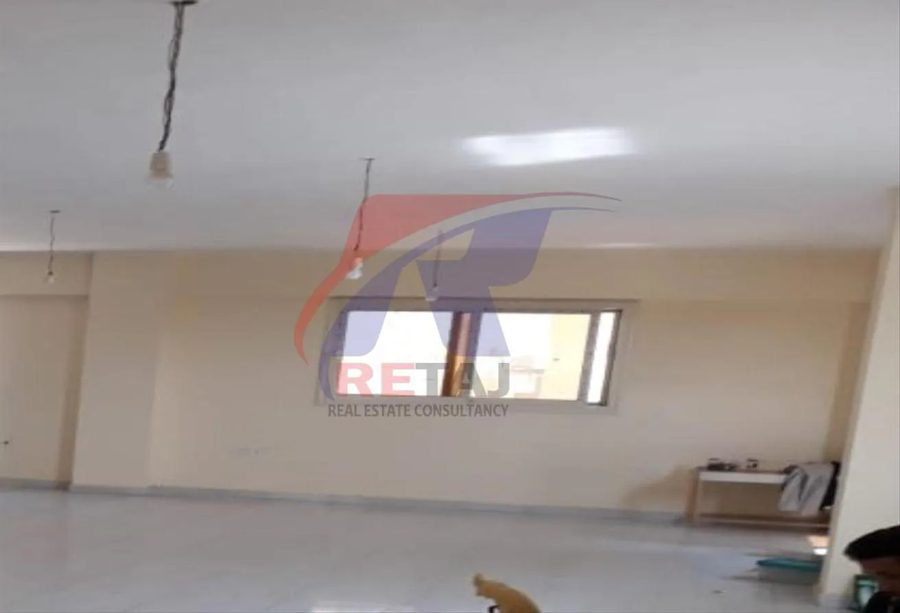 Sale in The Industrial Zone: للبيع 140م استلام فورى كمبوند ريناد التجمع الخامس